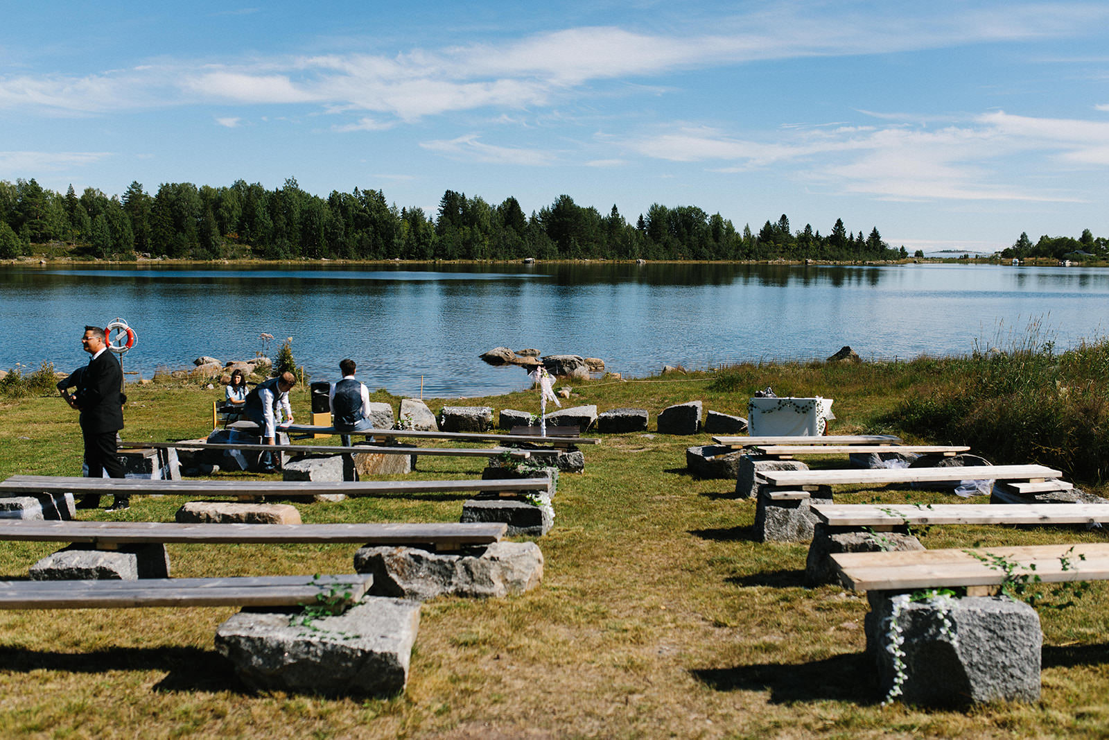 Ben-and-Elsa-12 Sweden lake side wedding // Ben and Elsa